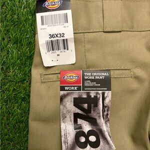 NWT khaki Dickies 874 chino work pants